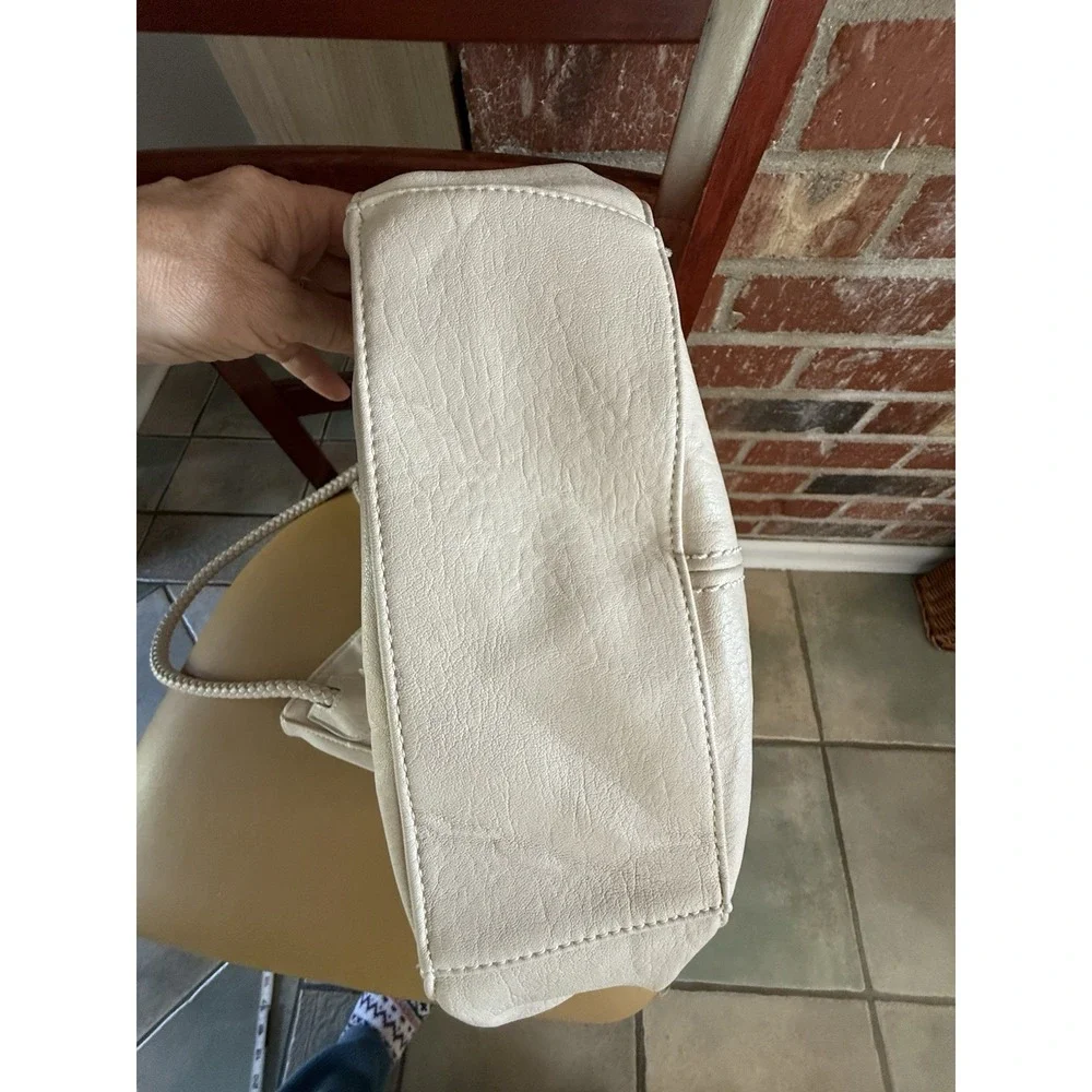 Antik Kraft Shoulder White‎ Bag